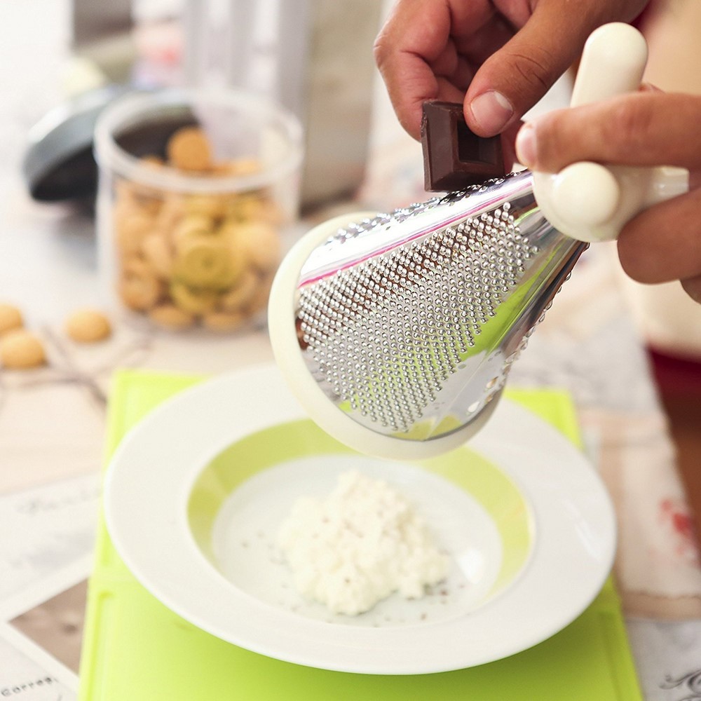 Grattugia MAYDAY colore bianco biancaldo cod. 10462 Viceversa