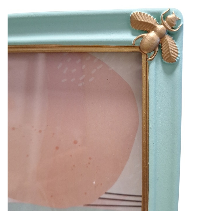 Acquista online Henriette photo frame Ostuni mod.Bee Azzurro' 18,5x22,5 D18154 Henriette