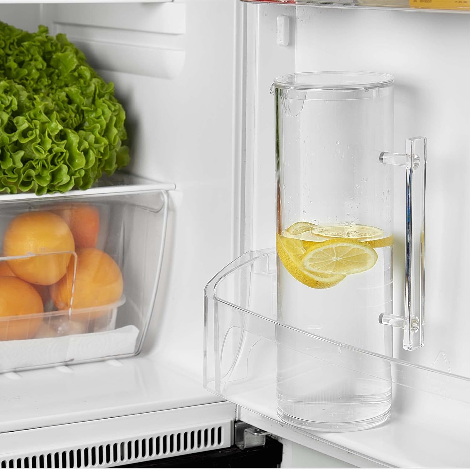Guzzini Icon 110 carafe in transparent bio-based plastic Guzzini