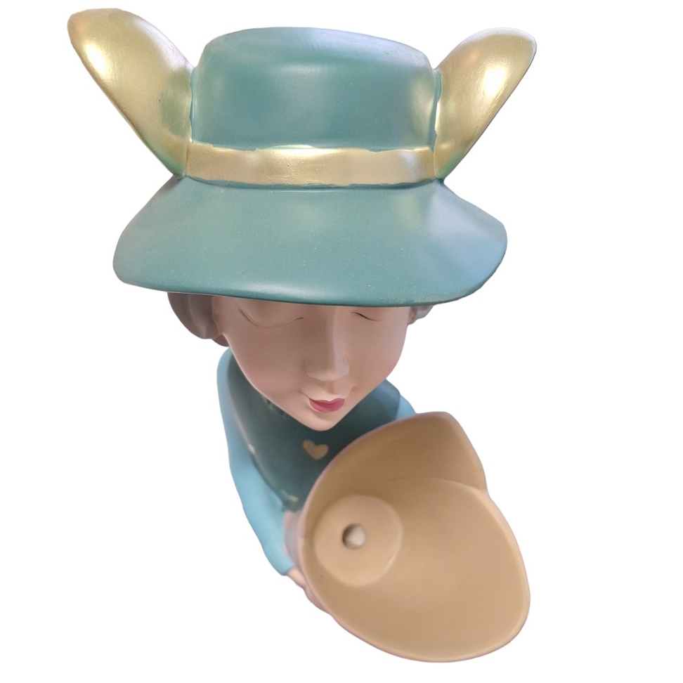 Acquista online Henriette resin ccultura vase Amelia Majorette cod.D17942 Henriette